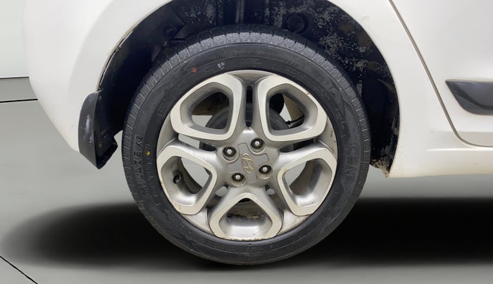 2020 Hyundai Elite i20 ASTA 1.2 (O), Petrol, Manual, 73,049 km, Right Rear Wheel