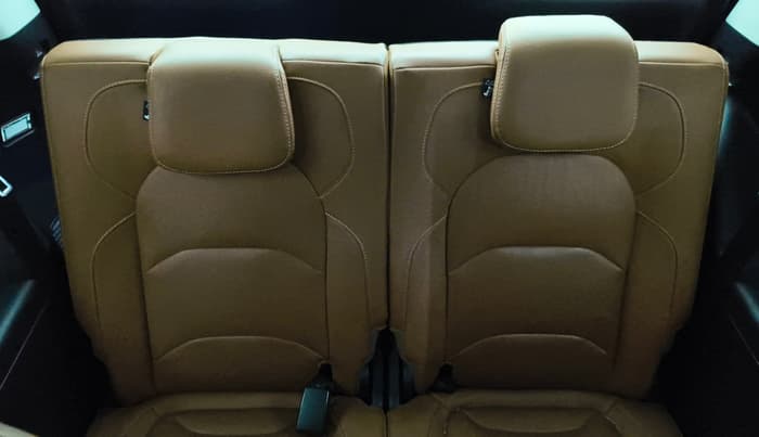 2022 MG HECTOR PLUS SHARP 2.0 DIESEL TURBO MT 6-STR, Diesel, Manual, 72,032 km, Third Seat Row ( optional )