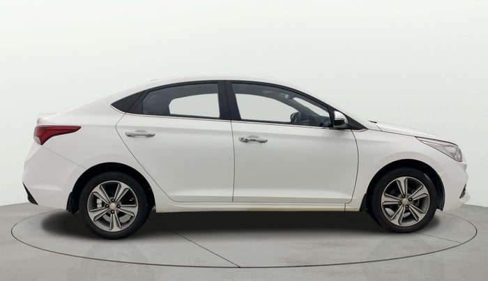 2019 Hyundai Verna 1.6 VTVT SX, Petrol, Manual, 30,582 km, Right Side View
