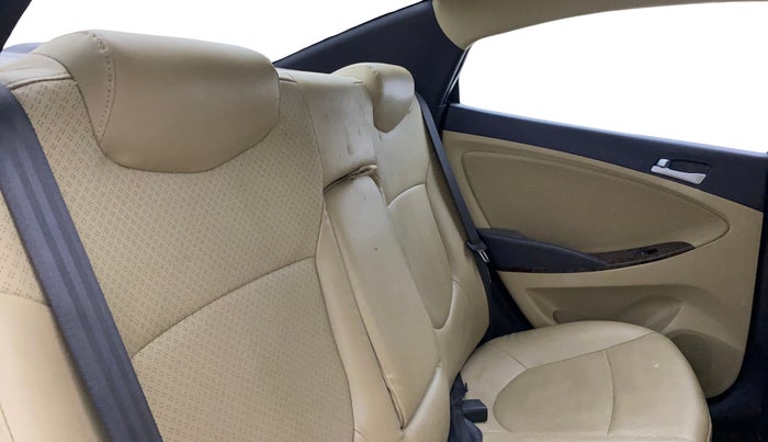 2015 Hyundai Verna FLUIDIC 4S 1.6 VTVT SX, Petrol, Manual, 29,260 km, Right Side Rear Door Cabin