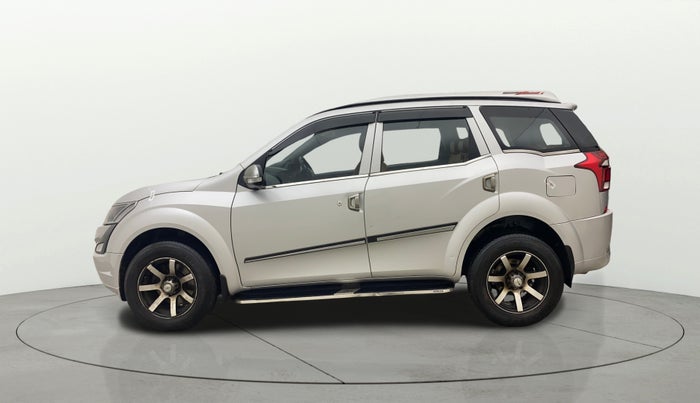 2019 Mahindra XUV500 W5, Diesel, Manual, 39,904 km, Left Side