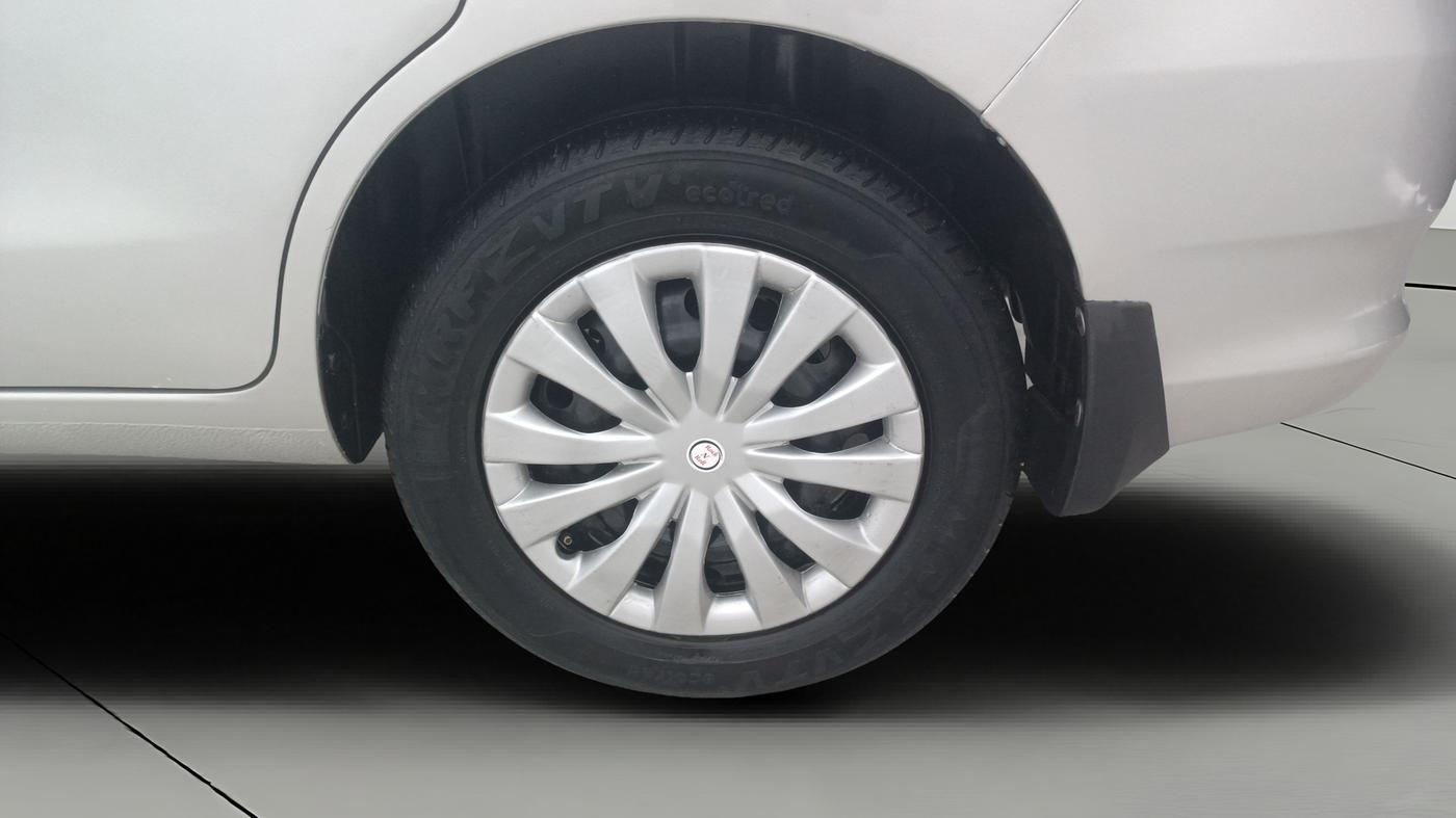 2016 Maruti Ertiga VDI SHVS, Diesel, Manual, 84,723 km, Left Rear Wheel