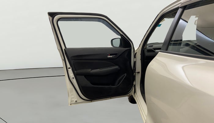 2024 Maruti Swift VXI CNG, CNG, Manual, 12,618 km, LHS Front Door