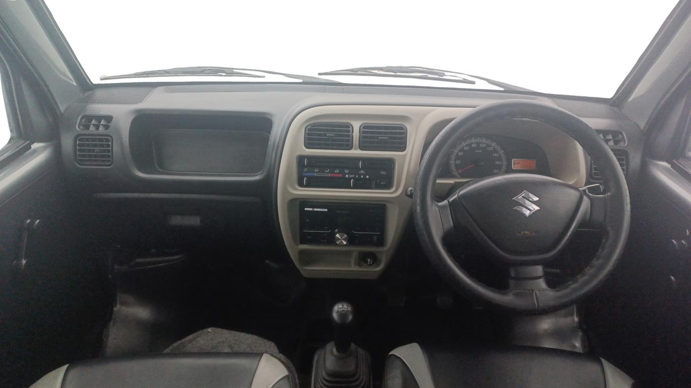 2021 Maruti Eeco 5 STR WITH A/C+HTR, Petrol, Manual, 13,279 km, Dashboard