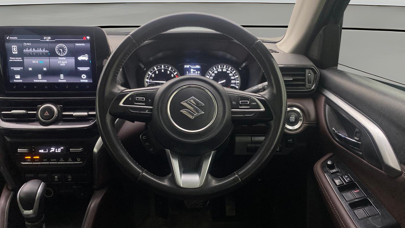 2022 Maruti Grand Vitara ALPHA SMART HYBRID AT, Petrol, Automatic, 91,661 km, Steering Wheel Close Up