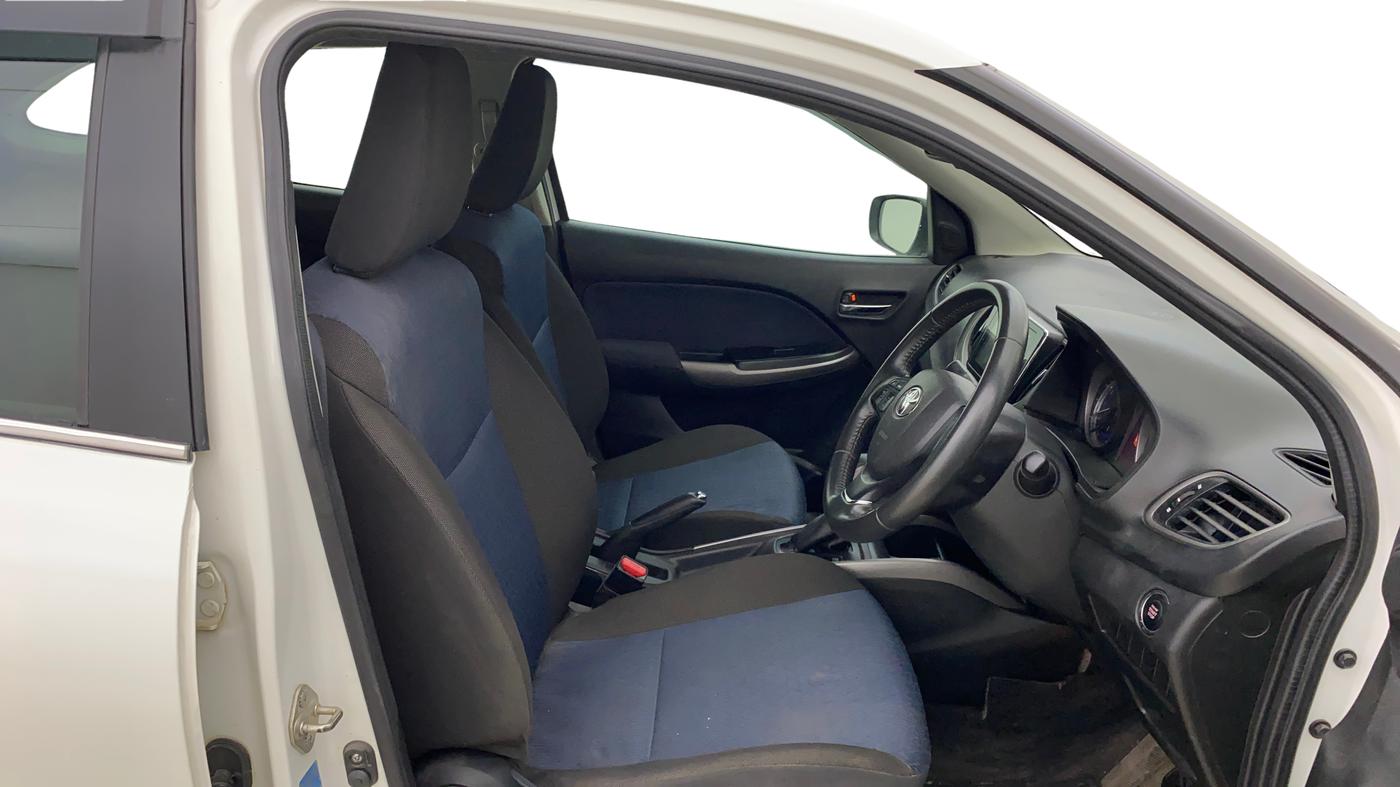 2019 Toyota Glanza V CVT, Petrol, Automatic, 29,733 km, Right Side Front Door Cabin