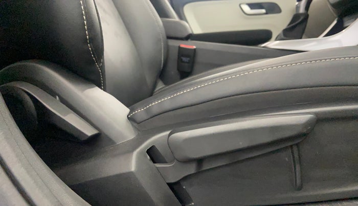 2023 Tata ALTROZ XZA PLUS, Petrol, Automatic, 16,016 km, Driver Side Adjustment Panel