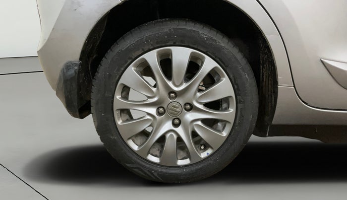 2016 Maruti Baleno ZETA PETROL 1.2, Petrol, Manual, 32,438 km, Right Rear Wheel