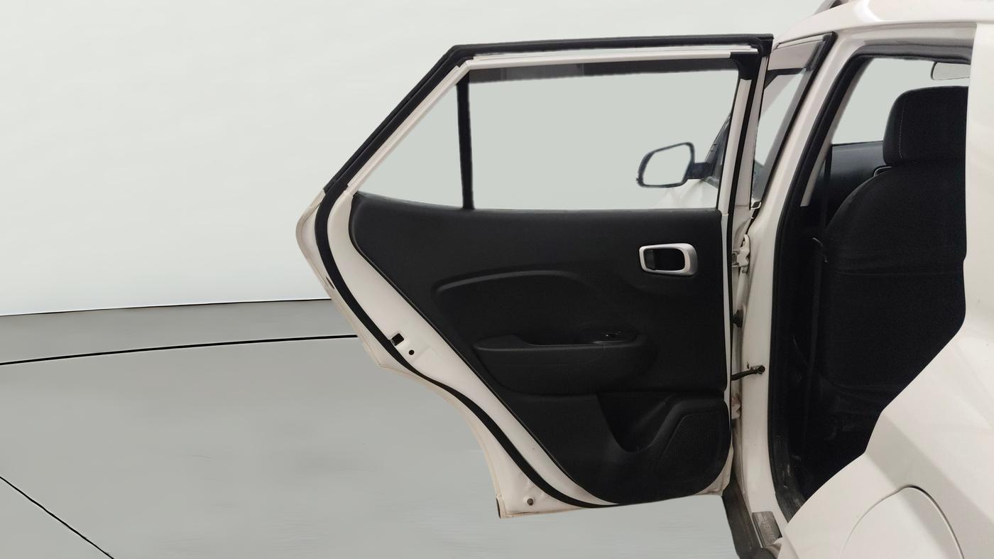 2022 Hyundai VENUE S+ 1.2, Petrol, Manual, 38,396 km, LHS Rear Door