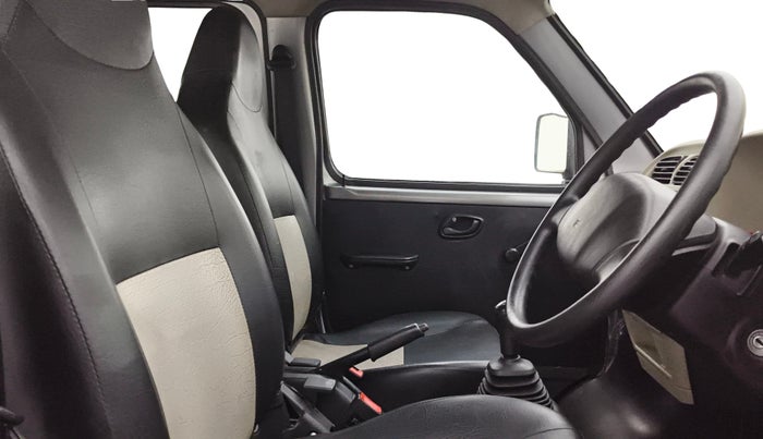 2017 Maruti Eeco 5 STR WITH A/C+HTR, Petrol, Manual, 55,232 km, Right Side Front Door Cabin