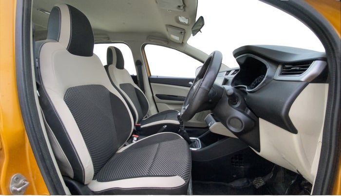 2019 Renault TRIBER RXZ DUAL TONE, Petrol, Manual, 39,240 km, Right Side Front Door Cabin