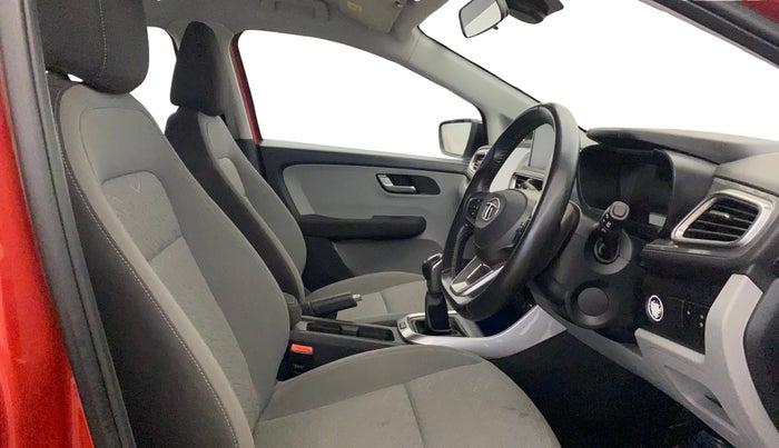 2020 Tata ALTROZ XZ PETROL, Petrol, Manual, 43,628 km, Right Side Front Door Cabin