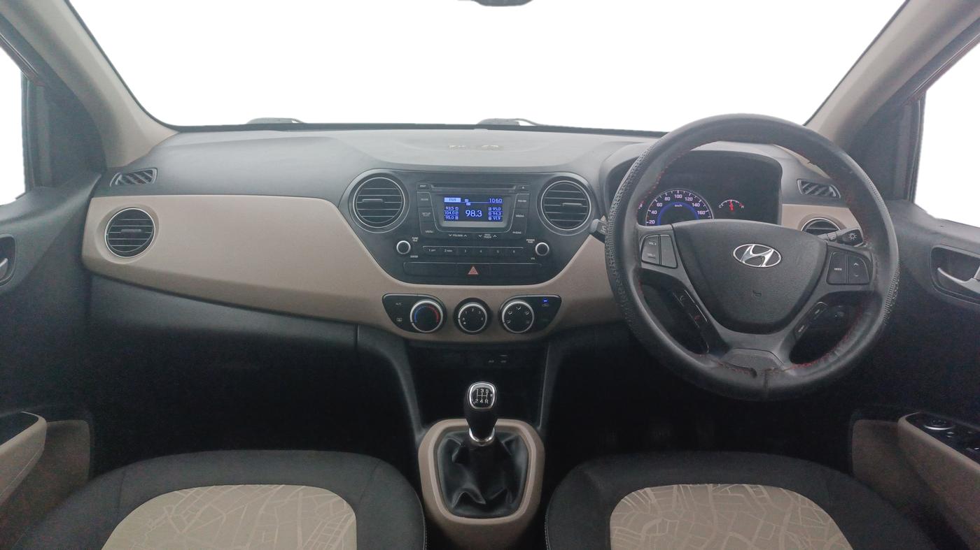2015 Hyundai Grand i10 SPORTZ 1.2 KAPPA VTVT, Petrol, Manual, 67,581 km, Dashboard