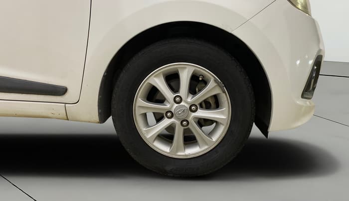 2015 Hyundai Grand i10 ASTA AT 1.2 KAPPA VTVT, Petrol, Automatic, 76,388 km, Right Front Wheel