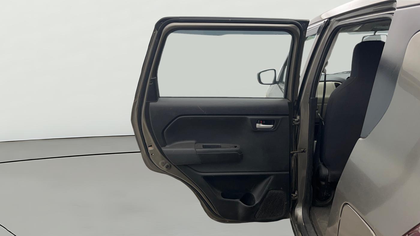 2022 Maruti New Wagon-R VXI CNG 1.0, CNG, Manual, 75,452 km, LHS Rear Door