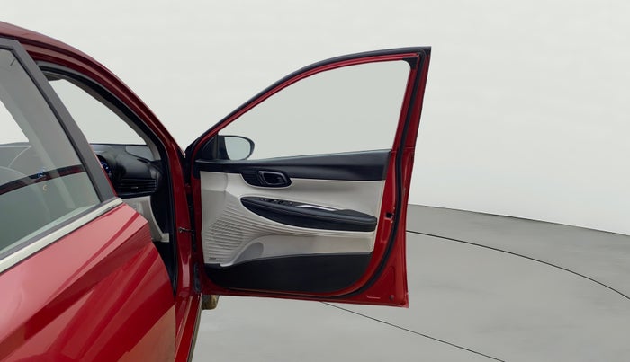 2023 Hyundai NEW I20 ASTA (O) 1.2 MT, Petrol, Manual, 24,380 km, RHS Front Door