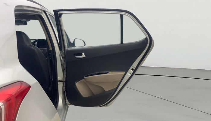 2018 Hyundai Grand i10 SPORTZ AT 1.2 KAPPA VTVT, Petrol, Automatic, 40,043 km, RHS Rear Door