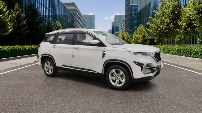 2021 MG HECTOR SUPER 1.5 PETROL, Petrol, Manual, 13,249 km, Right Front Diagonal