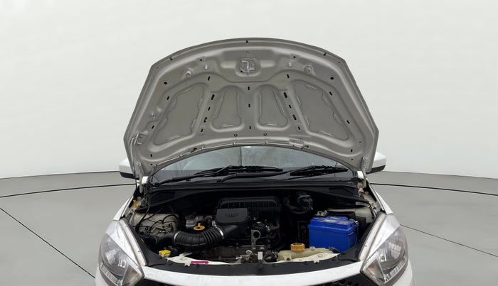 2019 Tata Tiago XZ PETROL, Petrol, Manual, 1,06,289 km, Open Bonet