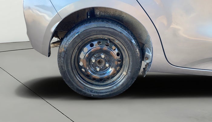 2022 Maruti Celerio VXI CNG, CNG, Manual, 1,21,824 km, Right Rear Wheel