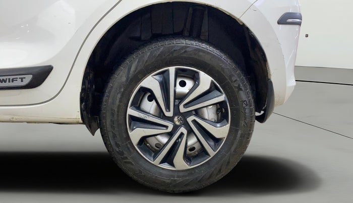 2024 Maruti Swift LXi, Petrol, Manual, 33,299 km, Left Rear Wheel