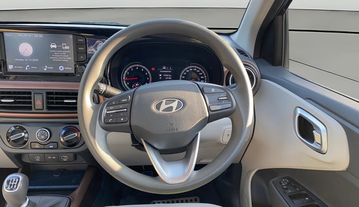 2024 Hyundai AURA SX 1.2 CNG, CNG, Manual, 16,272 km, Steering Wheel Close Up