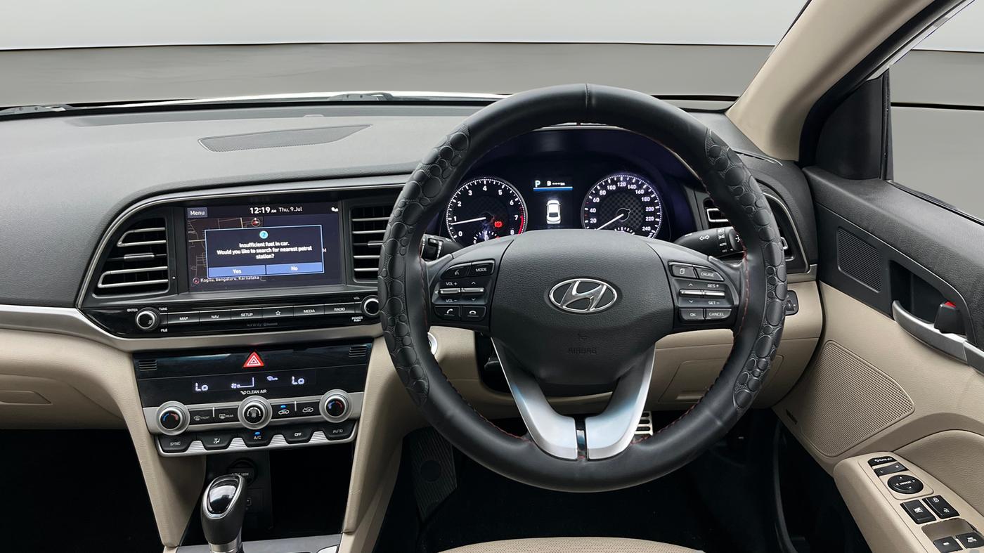 2019 Hyundai New Elantra 2.0 SX(O) AT PETROL, Petrol, Automatic, 56,206 km, Steering Wheel Close Up