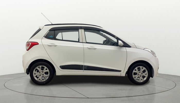 2016 Hyundai Grand i10 SPORTZ 1.2 KAPPA VTVT, Petrol, Manual, 93,454 km, Right Side View