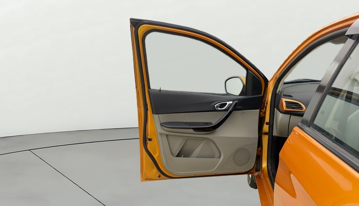 2018 Tata Tiago XZA PETROL, Petrol, Automatic, 36,810 km, LHS Front Door