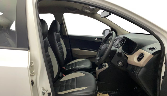 2016 Hyundai Xcent SX 1.2, Petrol, Manual, 78,511 km, Right Side Front Door Cabin