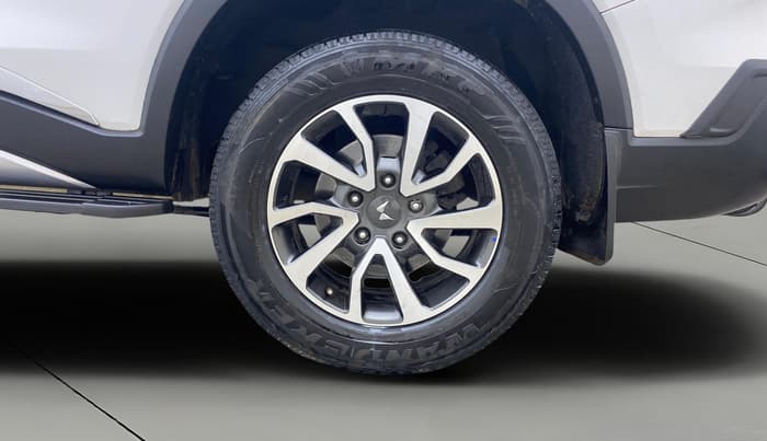 2023 Mahindra SCORPIO-N Z8 L PETROL AT 7 STR, Petrol, Automatic, 64,601 km, Left Rear Wheel