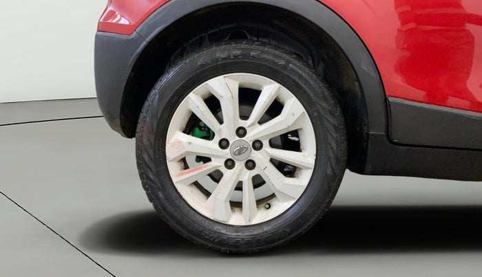 2019 Mahindra XUV300 W8 1.2 PETROL, Petrol, Manual, 83,696 km, Right Rear Wheel