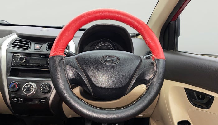 2014 Hyundai Eon ERA +, Petrol, Manual, 74,909 km, Steering Wheel Close Up