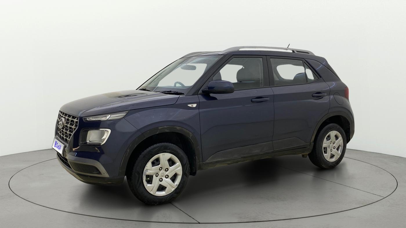 2021 Hyundai VENUE S 1.2, Petrol, Manual, 50,889 km, Left Front Diagonal