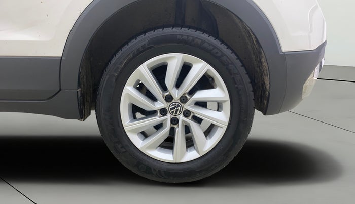 2025 Volkswagen TAIGUN Highline Plus 1.0 TSI AT, Petrol, Automatic, 9,799 km, Left Rear Wheel