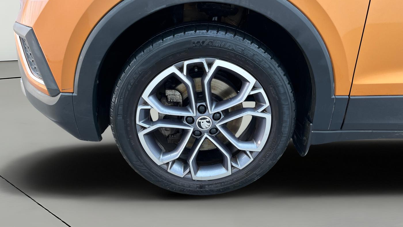 2022 Skoda KUSHAQ STYLE 1.5L TSI DSG, Petrol, Automatic, 13,307 km, Left Front Wheel