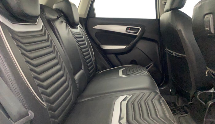 2022 Maruti Vitara Brezza ZXI, Petrol, Manual, 26,637 km, Right Side Rear Door Cabin