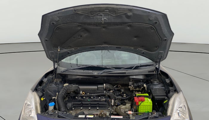 2020 Maruti Swift VXI AMT, Petrol, Automatic, 76,457 km, Open Bonet