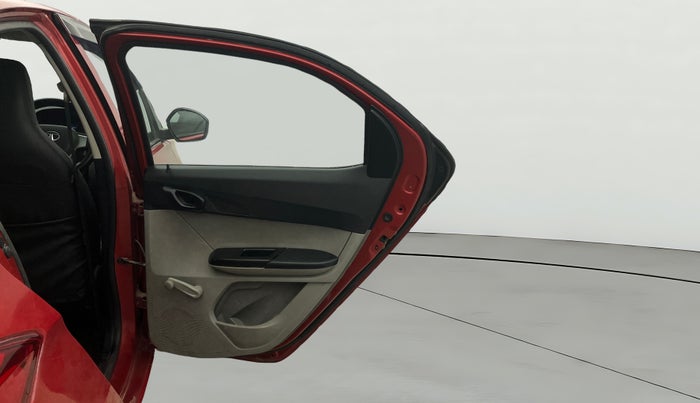 2019 Tata Tiago XE PETROL, CNG, Manual, 93,643 km, RHS Rear Door