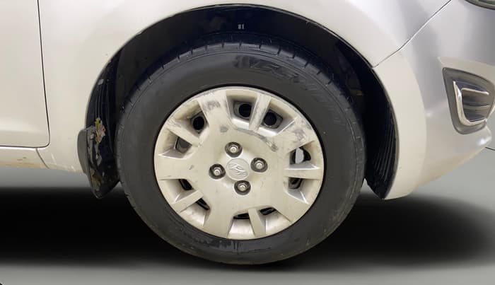 2012 Hyundai i20 MAGNA 1.2, Petrol, Manual, 84,074 km, Right Front Wheel