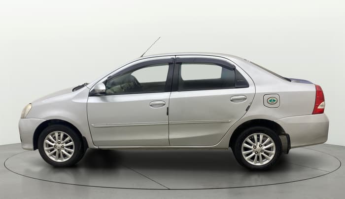 2016 Toyota Etios VX, Petrol, Manual, 90,212 km, Left Side