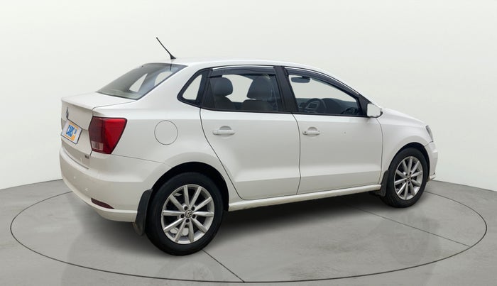 2018 Volkswagen Ameo HIGHLINE1.5L, Diesel, Manual, 1,10,709 km, Right Back Diagonal