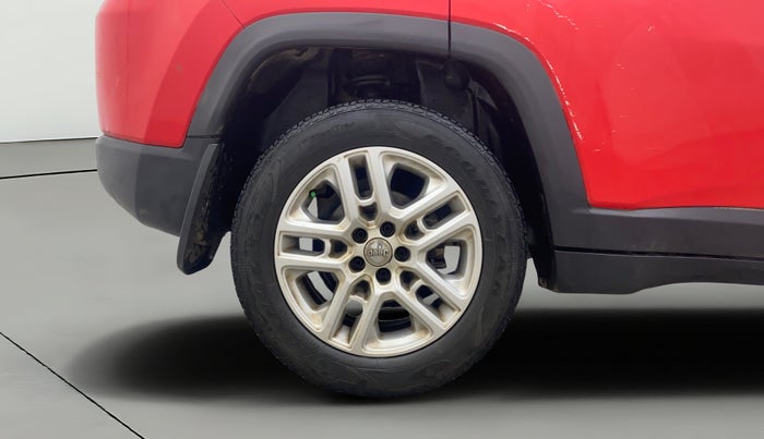 2018 Jeep Compass LIMITED (O) 2.0 DIESEL, Diesel, Manual, 1,46,205 km, Right Rear Wheel