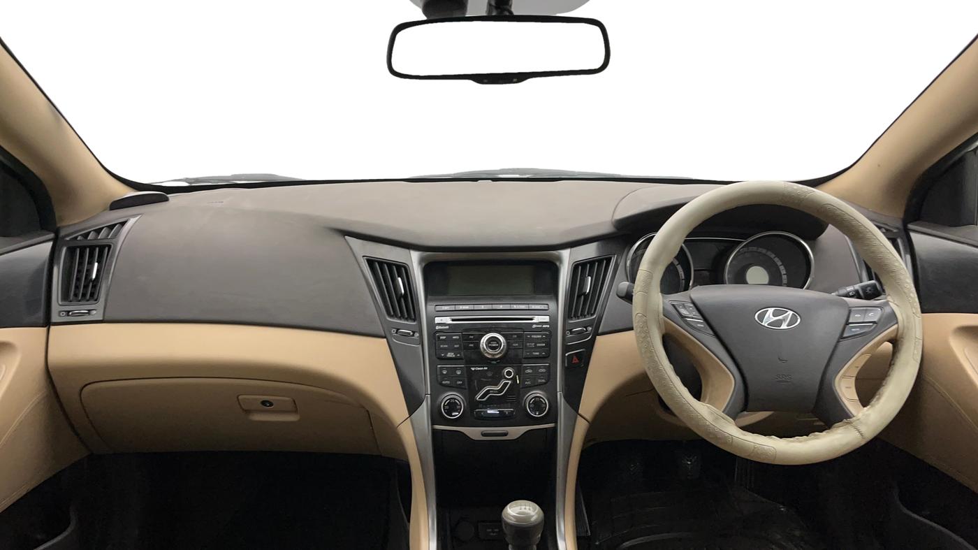 2013 Hyundai Sonata 2.4 GDI MT, Petrol, Manual, 61,210 km, Dashboard