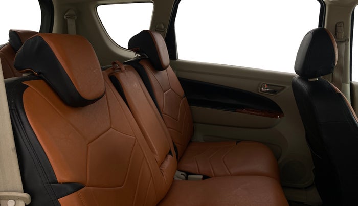 2016 Maruti Ertiga VXI AT, Petrol, Automatic, 81,140 km, Right Side Rear Door Cabin