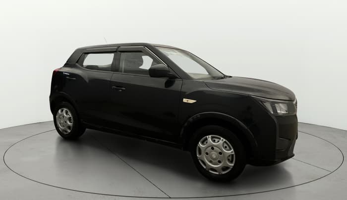 2021 Mahindra XUV300 W4 1.2 PETROL, Petrol, Manual, 63,929 km, SRP