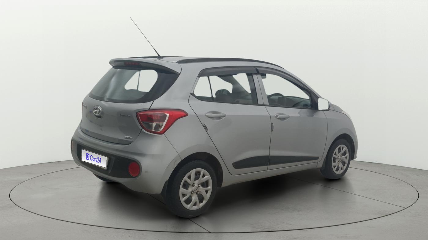 2019 Hyundai Grand i10 SPORTZ 1.2 KAPPA VTVT, Petrol, Manual, 30,228 km, Right Back Diagonal