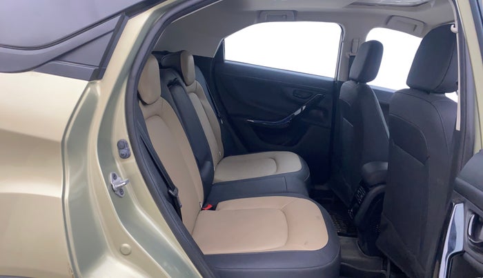 2023 Tata NEXON XZ PLUS (LUXURY) KAZIRANGA PETROL, Petrol, Manual, 20,796 km, Right Side Rear Door Cabin