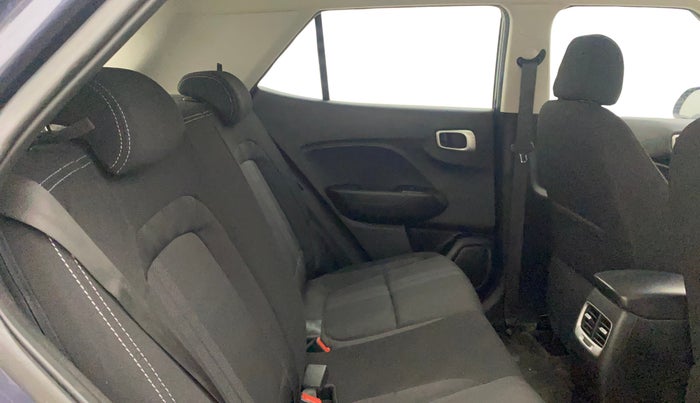 2019 Hyundai VENUE SX PLUS 1.0 TURBO DCT, Petrol, Automatic, 66,663 km, Right Side Rear Door Cabin