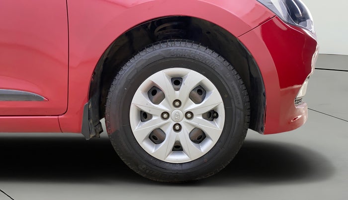 2016 Hyundai Elite i20 SPORTZ 1.4 CRDI, Diesel, Manual, 73,206 km, Right Front Wheel